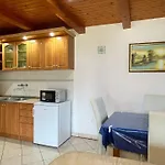 Magyar Apartmanhazak I-iii. Appartement