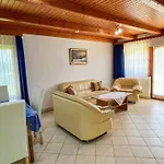 Magyar Apartmanhazak I-iii. * Zalakaros