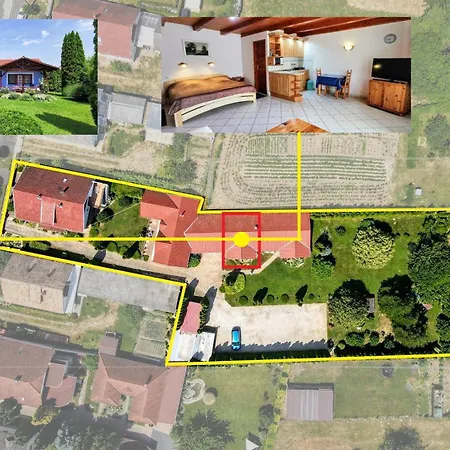 Magyar Apartmanhazak I-iii. Apartament
