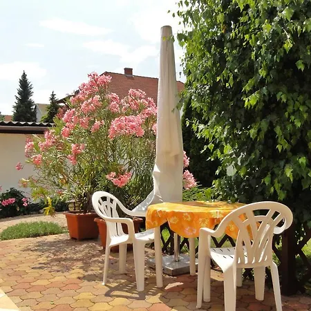 Apartment Magyar Apartmanhazak I-iii.