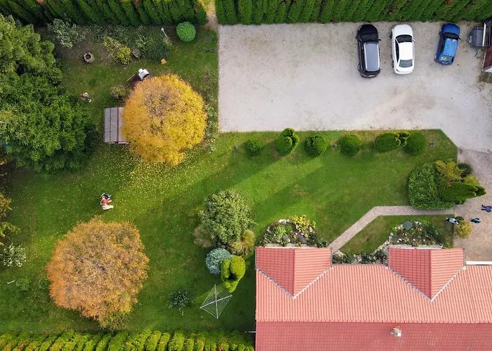 Magyar Apartmanhazak I-iii. דירה *