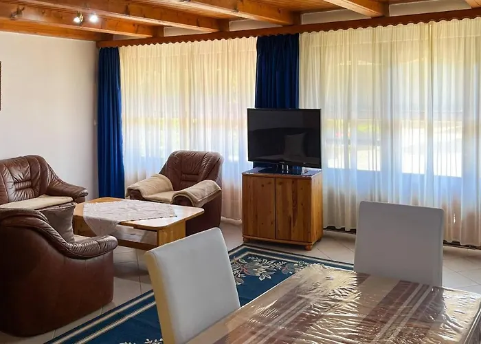 Magyar I-iii. Apartman Zalakaros
