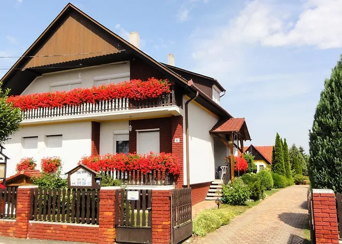Magyar I-iii. Apartman Zalakaros